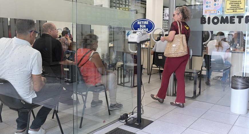 Atendimento ao público na 1ª ZE - Bela Vista /TRE-SP