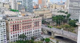 Quinto maior colégio eleitoral do país, a capital, que faz aniversário neste 25 de janeiro, reún...