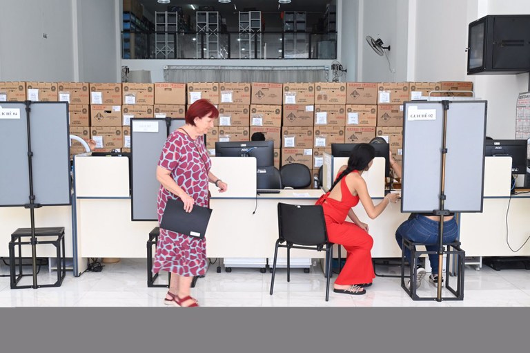 16ª Zona Eleitoral, que atende os municípios de Atibaia, Bom Jesus dos Perdões e Nazaré Paulista
