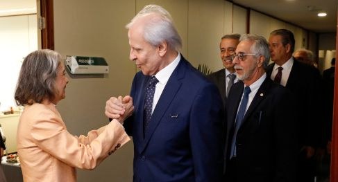 A ministra Cármen Lúcia e o desembargador Encinas Manfré