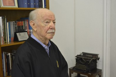 Ary Prizant trabalhou como mesário pela primeira vez nas eleições de 1953.