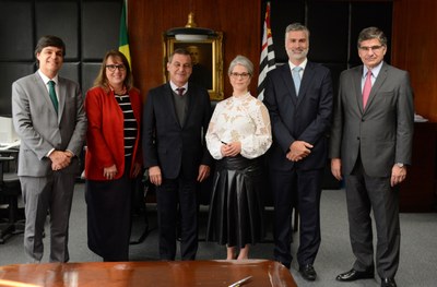 Presidente do TRE-SP, des. Paulo Galizia, e presidente da OAB-SP, Dra. Patricia Vanzolini, assin...