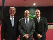 Posam para a foto, da esquerda para a direita: juiz assessor da presidência do TRE-SP, Manoel Lu...