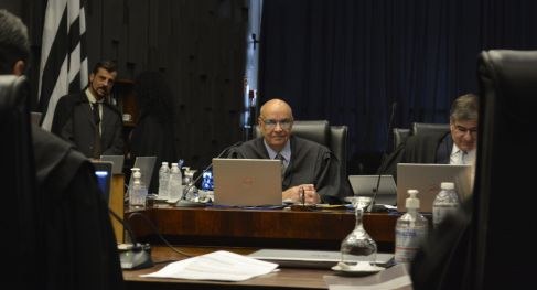 Desembargador Sérgio do Nascimento se despede da Corte Eleitoral paulista Na sessão desta terça (8), ele foi homenageado pelos seus pares do TRE-SP