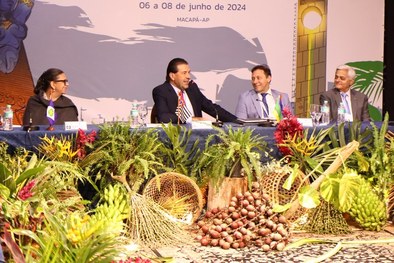 Desembargador Silmar Fernandes em discurso durante o Coptrel