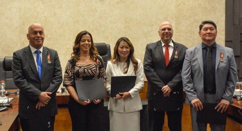 Homenageados com a Medalha Ministro Mário Guimarães.