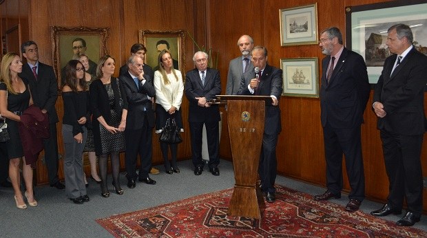 O presidente do Tribunal, des. Carlos Eduardo Cauduro Padin, saudou a chegada do novo representa...