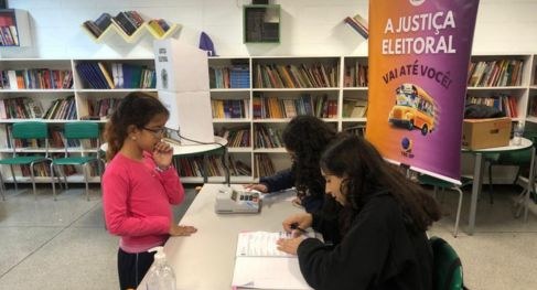 Alunos do 7° ano!!!! 📚📚📚📚📝📝 - EMEF Escola do Hoje