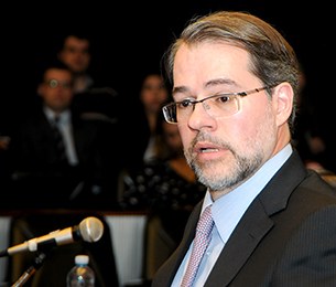 Ministro Dias Toffoli no TRE-SP Ministro Dias Toffoli ministrando palestra da EJEP no TRE-SP