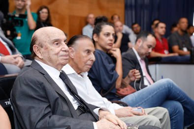 Palácio da Justiça — A Justiça Eleitoral paulista ocupou o prédio do Palácio da Justiça, na Praç...