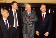 Presidente do TRE-SP, des. Mário Devienne Ferraz e presidente da ALESP, dep. Fernando Capez ao l...