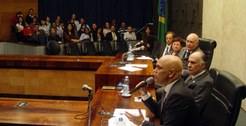 Palestra do professor Alexandre de Moraes no plenário do Tribunal Regional Eleitoral de São Paul...