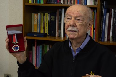 Ary Prizant trabalhou como mesário pela primeira vez nas eleições de 1953.