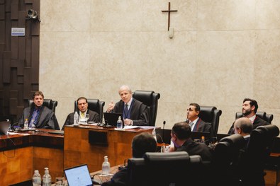 Plenário do TRE-SP durante a posse formal do novo presidente, des. Encinas Manfré
