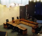 Plenário vazio do Tribunal Regional Eleitoral de São Paulo