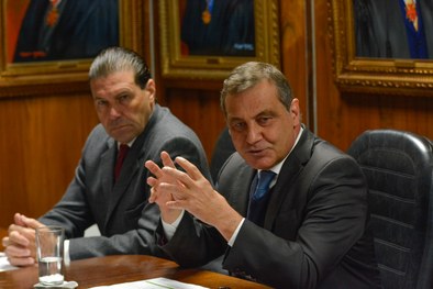 Acordo firmado entre candidatos e TRE-SP visa à redução dos efeitos nocivos da disseminação de d...