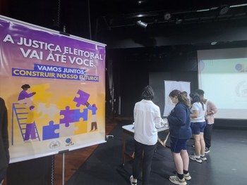 Projeto da Ejep contou com apoio de servidores do cartório eleitoral da Mooca