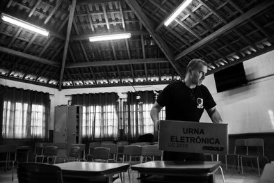 Morador da aldeia Rio Silveira, em Bertioga

Crédito: Paulo Eberlein/TRE-SP