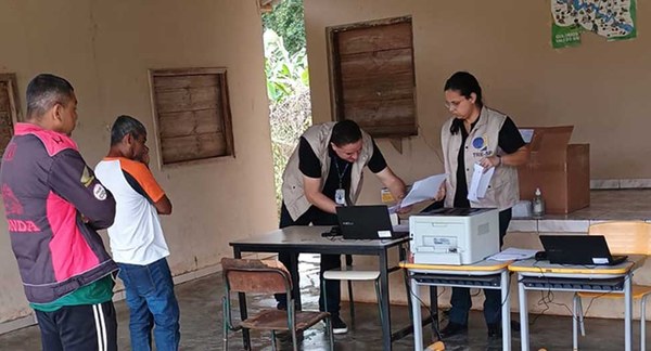 Servidores da 148ª ZE — Eldorado no Quilombo Porto Velho, em Iporanga