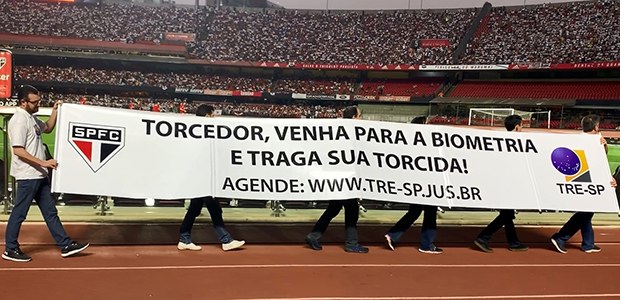 TRE promove biometria no estádio do Morumbi No último sábado (10), o Tribunal Regional Eleitoral de São Paulo (TRE-SP) realizou ação de divu...
