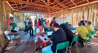 Visita do Projeto de Inclusão Político Eleitoral a aldeia indígena em Peruíbe (SP), em 21 de junho.