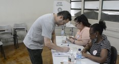 Votação nas Faculdades Oswaldo Cruz, na capital paulista, segundo turno das Eleições 2022