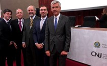 Da esq. p/ dir.: juiz assessor do min. Lewandowiski, dr. Walter Godoy, Presidente do TRE-SP, de...