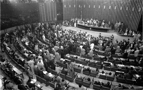 15 de janeiro de 1985: há 40 anos, o Colégio Eleitoral elegia Tancredo Neves