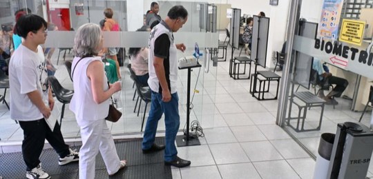 Atendimento na 1ª Zona Eleitoral, na Bela Vista, área central da capital