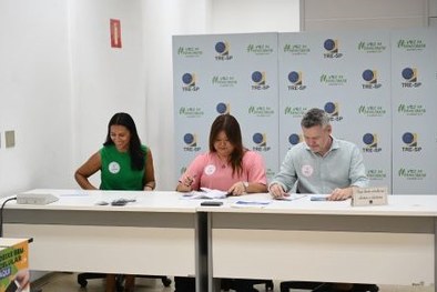 O presidente do TRE-SP, desembargador Silmar Fernandes, em coletiva para a imprensa na demonstra...