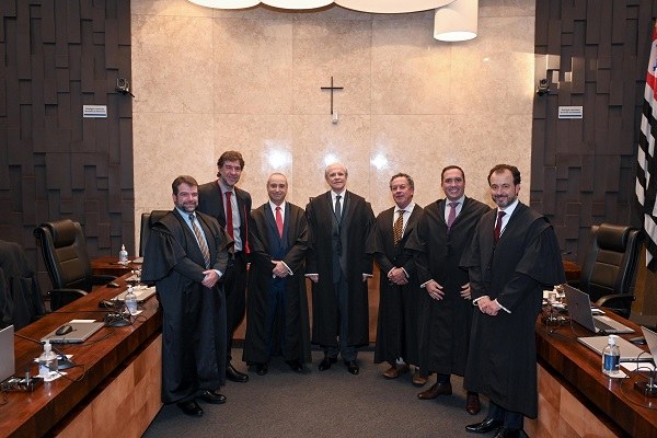 Magistrado participou de sua última Plenária nesta quinta (7); em seu lugar assume o desembargad...