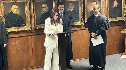 Desembargadora Claudia Fanucchi toma posse como substituta no TRE-SP Magistrada pode ser a primeira mulher a ocupar a presidência da Corte Eleitoral paulista em 2030