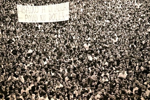 Dia Nacional da Democracia é celebrado neste 25 de outubro Data marca a morte do jornalista Vladimir Herzog pela ditadura militar e destaca o papel da Just...