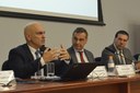 Duvidar da urna é “colocar em dúvida a democracia”, diz presidente do TSE em SP