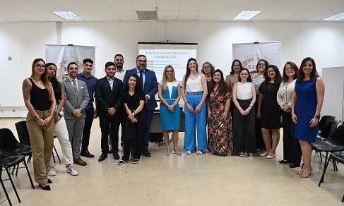 Estudantes de direito da Universidade Mackenzie visitam o TRE-SP Alunos e alunas de graduação, mestrado e doutorado conheceram detalhes do processo eleitoral, pa...