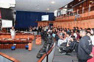 Alunos da Escola Estadual Professor Antônio Francisco Redondo tiveram palestras sobre o funciona...