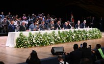Cerimônia aconteceu no Memorial da América Latina, nesta quinta (19); foram diplomados o prefeit...