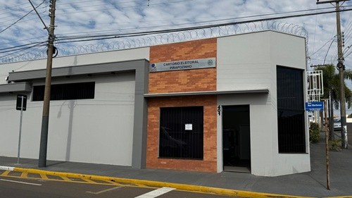 Novo cartório eleitoral de Pirapozinho e mais quatro cidades do oeste paulista é inaugurado Nova sede da 261ª Zona Eleitoral, que também atende Sandovalina, Narandiba, Estrela do Norte e T...