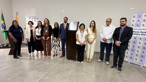Nova sede da 261ª Zona Eleitoral, que também atende Sandovalina, Narandiba, Estrela do Norte e T...