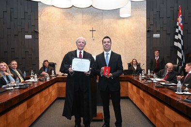 O desembargador Encinas Manfré e a subprocuradora-geral Paula Bajer Fernandes