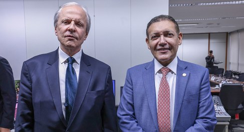 O desembargador Encinas Manfré e o ministro Nunes Marques, lado a lado