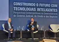 Desembargador Silmar Fernandes moderou painel em evento organizado pelo Colégio Permanente de Di...