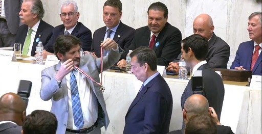 Desembargador Silmar Fernandes participou de sessão solene no Palácio 9 de Julho em comemoração ...