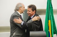 Na foto: da esq. p/ dir., o presidente do TRE-SP, des. Carlos Eduardo Cauduro Padin, e o preside...