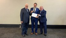 Presidente do TRE-SP recebe homenagem do Semanário da Zona Norte