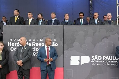Além do desembargador Silmar Fernandes, outras 33 personalidades foram homenageadas durante a ce...