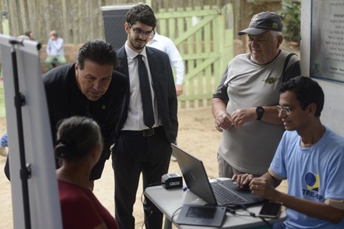 Programa de Inclusão Político-Eleitoral do TRE-SP atende comunidades caiçaras de Ilhabela Em ação conjunta de órgãos públicos, o Tribunal eleitoral realizou coletas de biometria e avalio...
