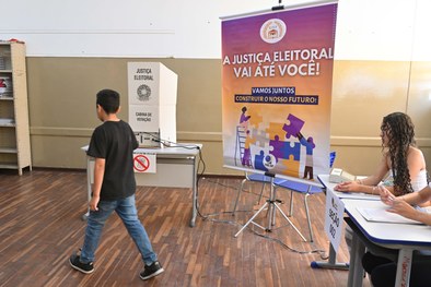 Cartaz estimulou a identificação biométrica