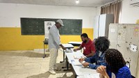 Com urnas instaladas nas comunidades, participação na eleição suplementar alcança quase 88% e re...