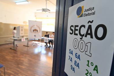 Cartaz estimulou a identificação biométrica